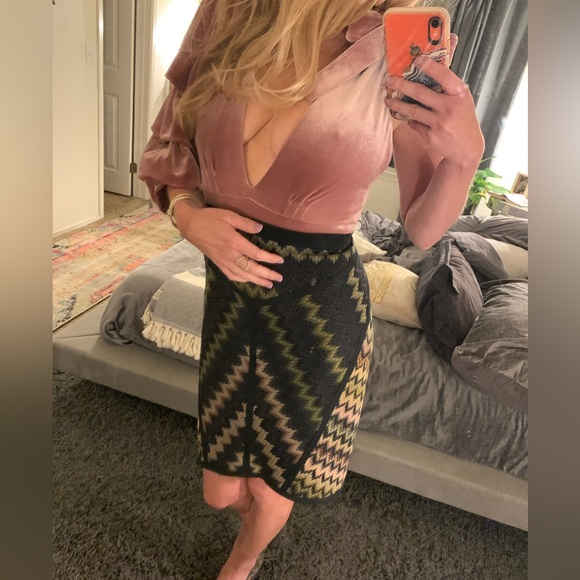 Incredible Missoni Pencil Skirt Multi Geometric Pattern Black Earth Tones